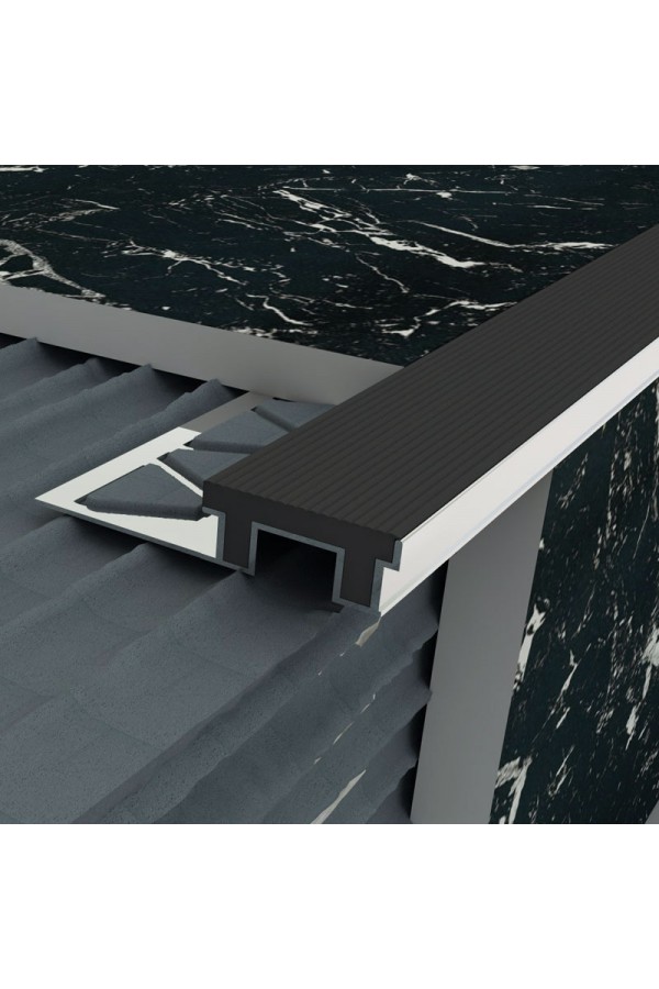 22x40 mm Lastikli Merdiven Burunluk Profili 22x40 mm Lastikli Merdiven Burunluk Profili
